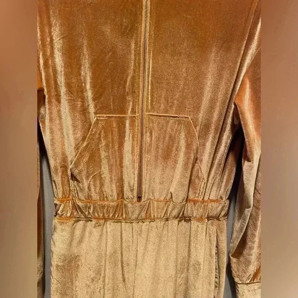Fabletics jumpsuit size small gold velour long sleeve zip closure wide leg - Picture 3 of 9